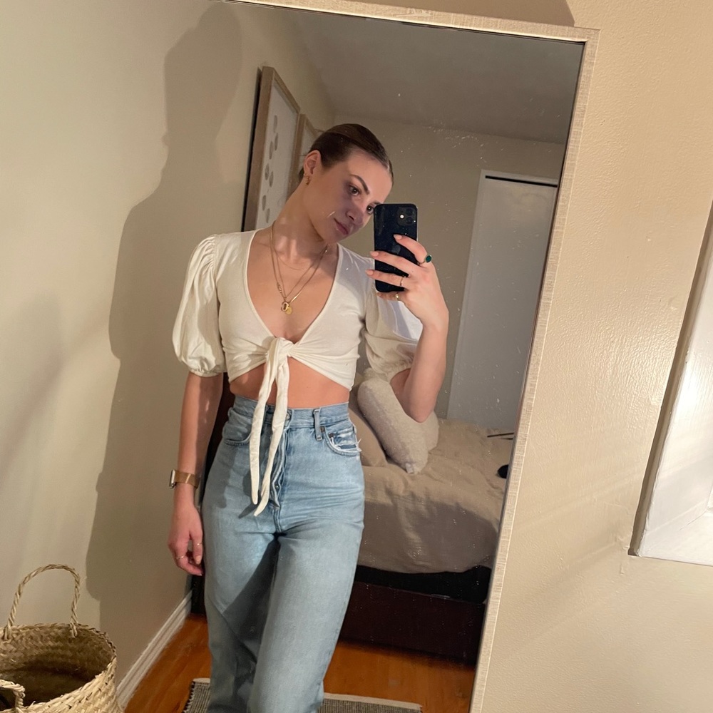 Aritzia Bambi shirt